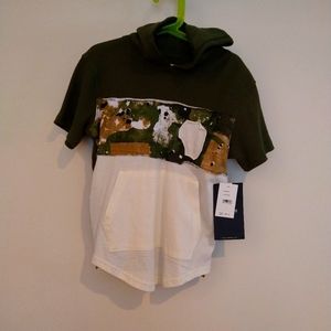 NWT Akademics hooded t-shirt for boys or girls